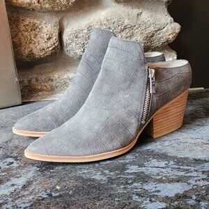 NWT Dolce Vita Gray Suede Zip-Up Slip-In Booties Size 8